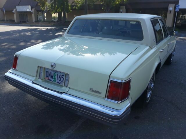 Cadillac Seville 1976 image number 5