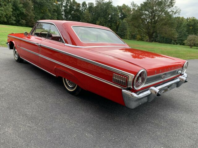 Ford Galaxie 1964 image number 26