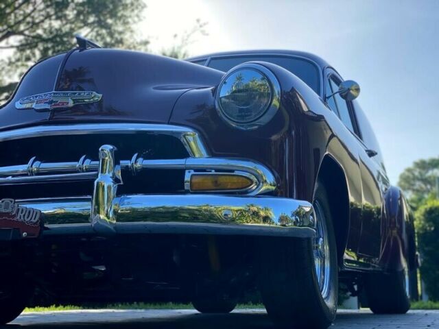 Chevrolet Celebrity Wagon 1952 image number 3