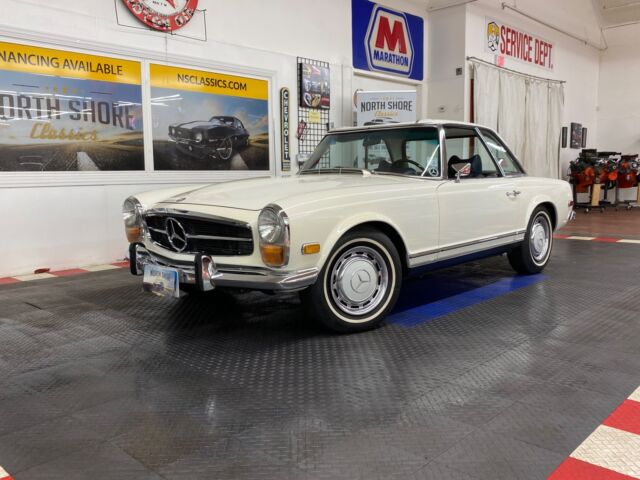 Mercedes-Benz SL-Class 1971 image number 1