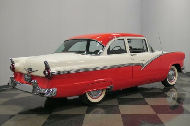 Ford Fairlane 1956 image number 13