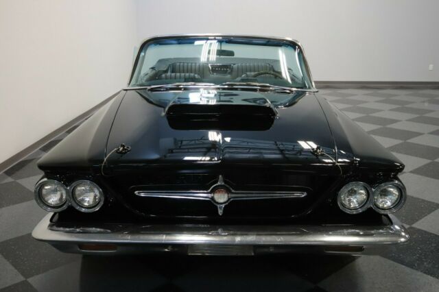 Chrysler 300 Series 1963 image number 32