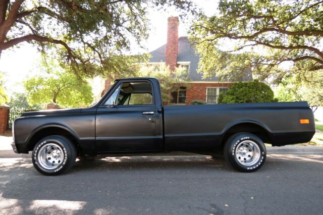 Chevrolet C-10 1969 image number 1