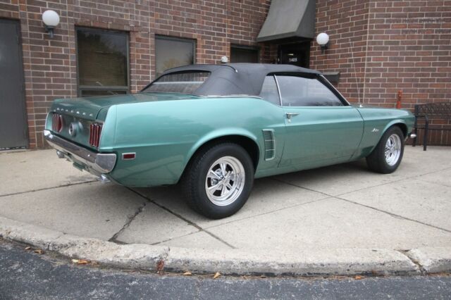 Ford Mustang 1969 image number 7