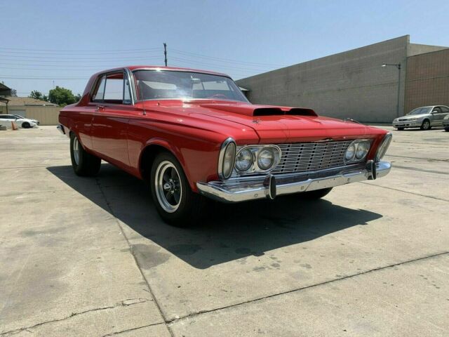 Plymouth Fury 1963 image number 0