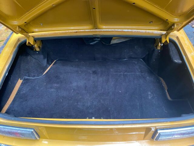 Triumph TR6 1971 image number 10