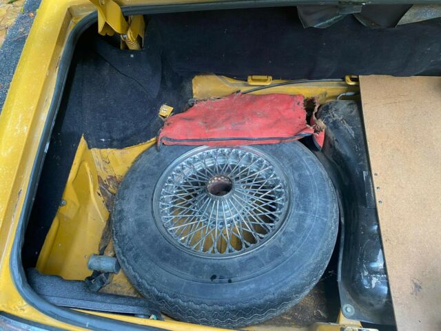 Triumph TR6 1971 image number 14