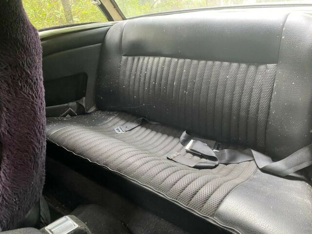 Triumph TR6 1971 image number 38