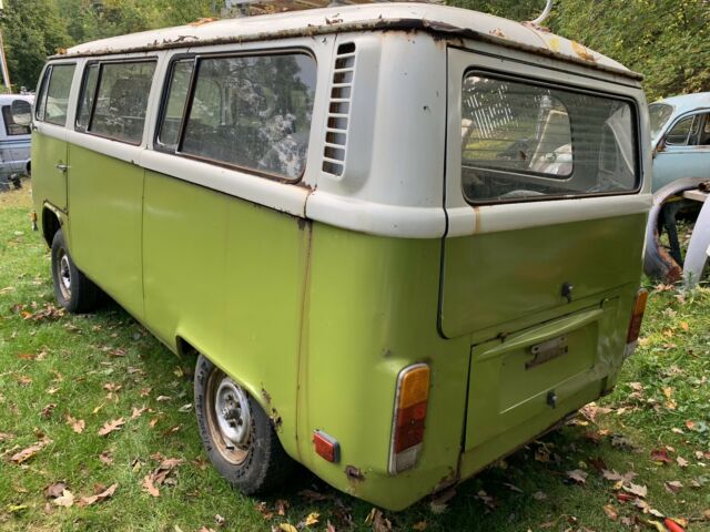 Volkswagen Transporter 1976 image number 1