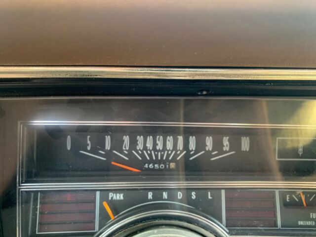Oldsmobile Ninety-Eight 1976 image number 14