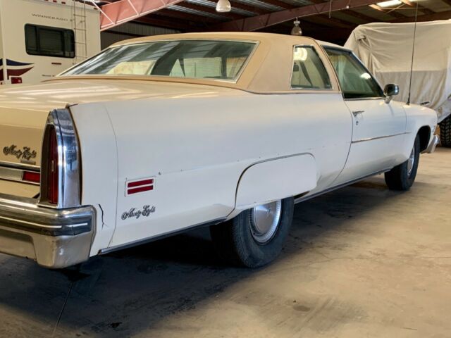 Oldsmobile Ninety-Eight 1976 image number 6