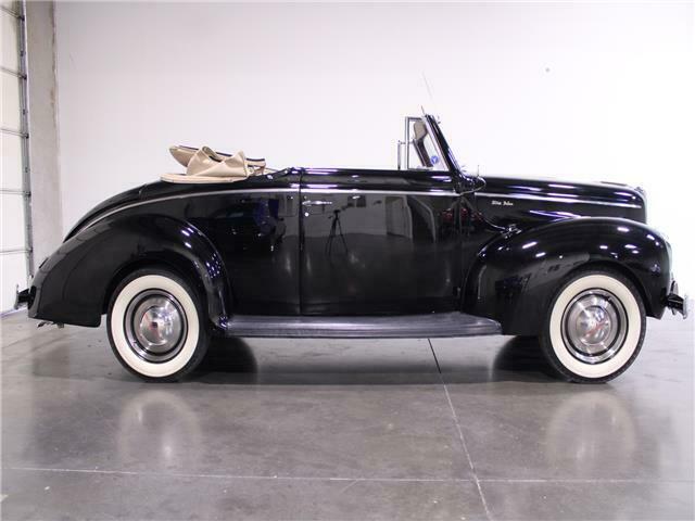 Ford Deluxe 1940 image number 4
