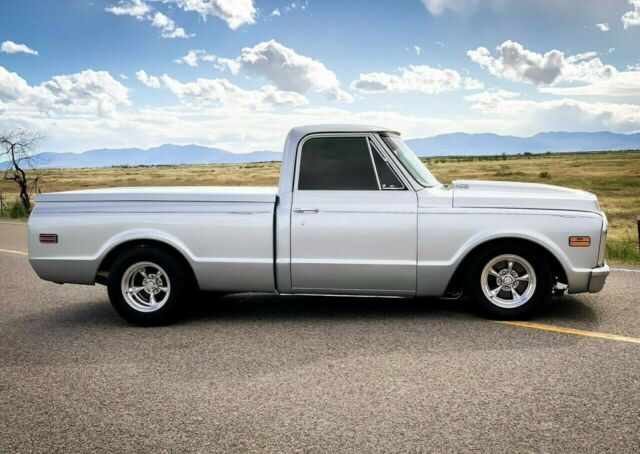 Chevrolet C-10 1971 image number 17