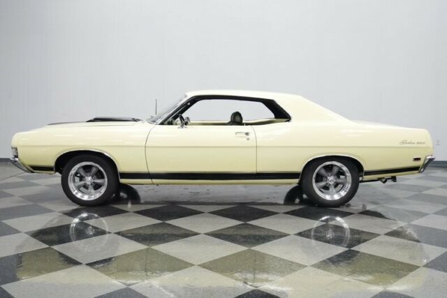 Ford Fairlane 1969 image number 31
