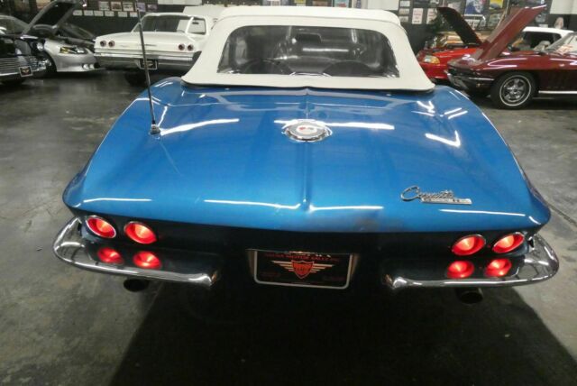 Chevrolet Corvette 1964 image number 4