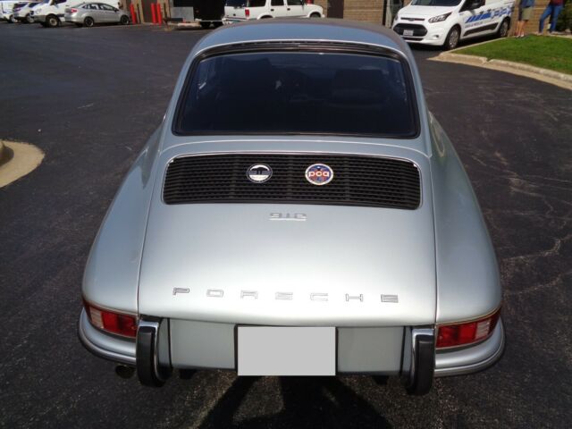 Porsche 912 1968 image number 2