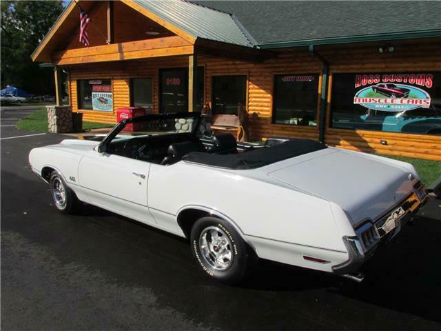 Oldsmobile 442 1972 image number 37