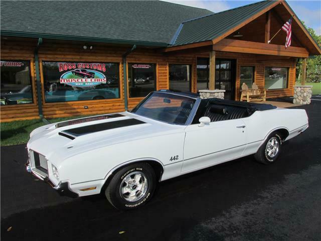 Oldsmobile 442 1972 image number 4