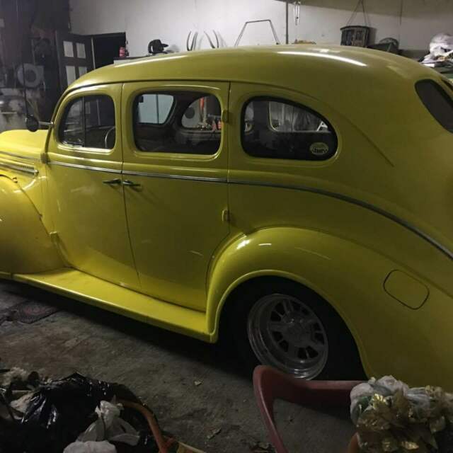 Plymouth SUICIDE SEDAN 1937 image number 8