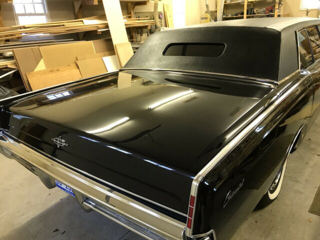 Lincoln Continental 1966 image number 25