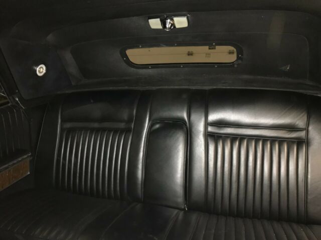Lincoln Continental 1966 image number 9
