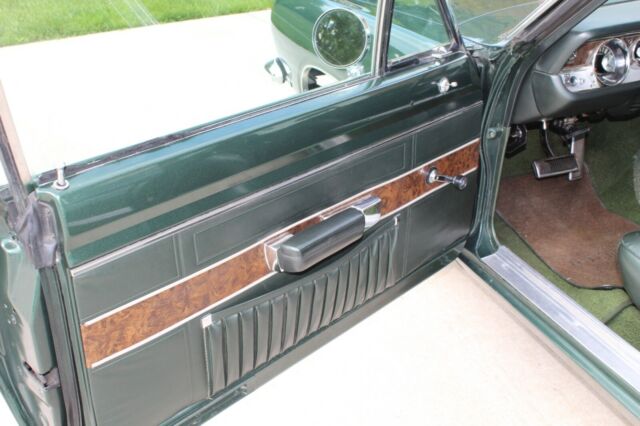 Plymouth Barracuda 1968 image number 6
