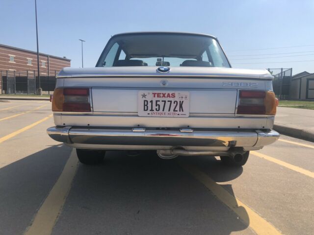 BMW 2002 1975 image number 3