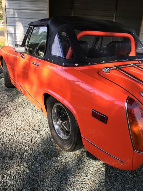 MG Midget 1976 image number 6