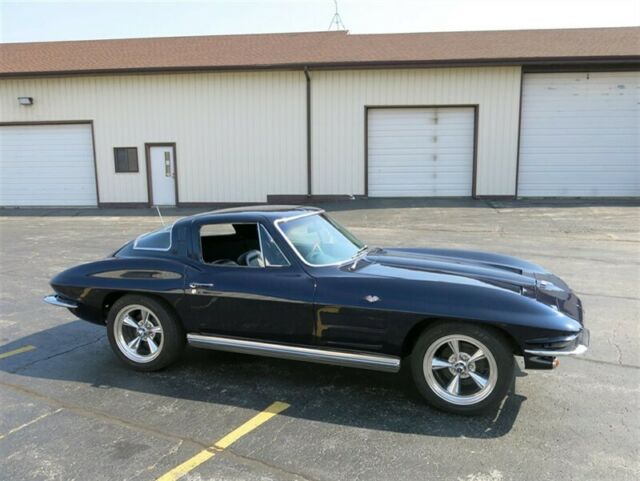 Chevrolet Corvette 1964 image number 14