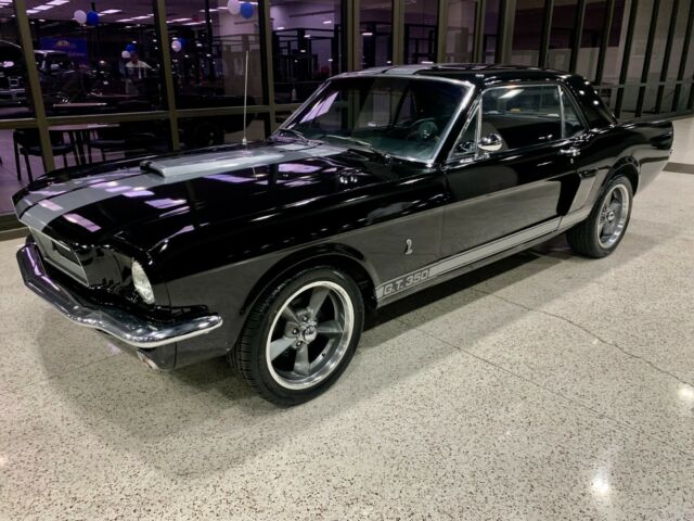 Ford Mustang 1965 image number 2