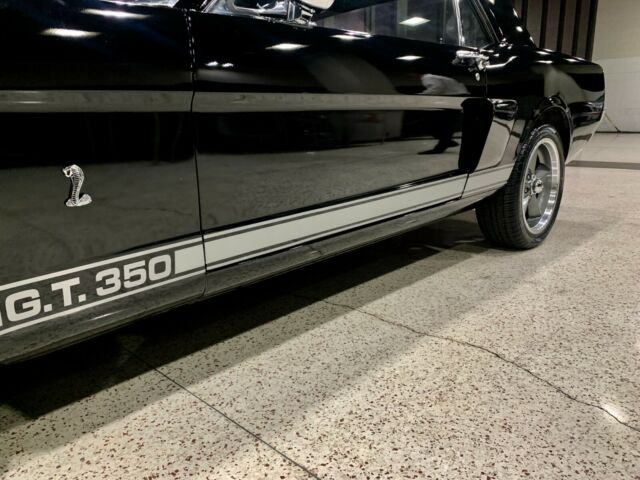 Ford Mustang 1965 image number 9