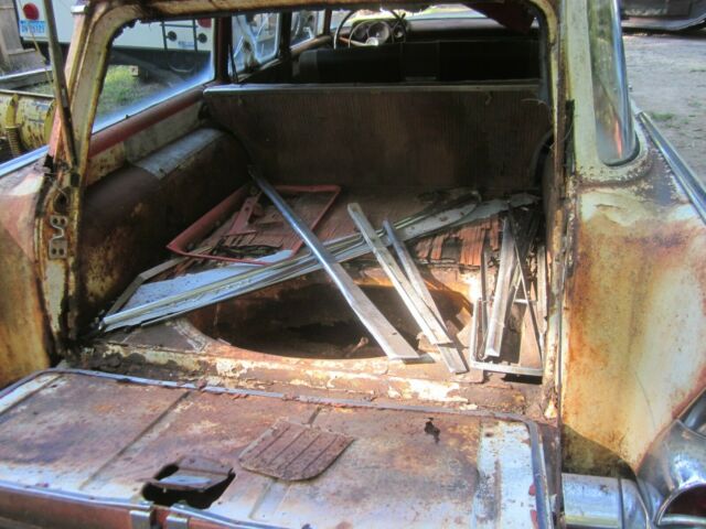 Chevrolet Bel Air/150/210 1957 image number 18