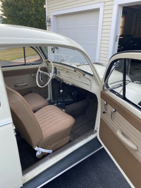 Volkswagen Beetle (Pre-1980) 1962 image number 15
