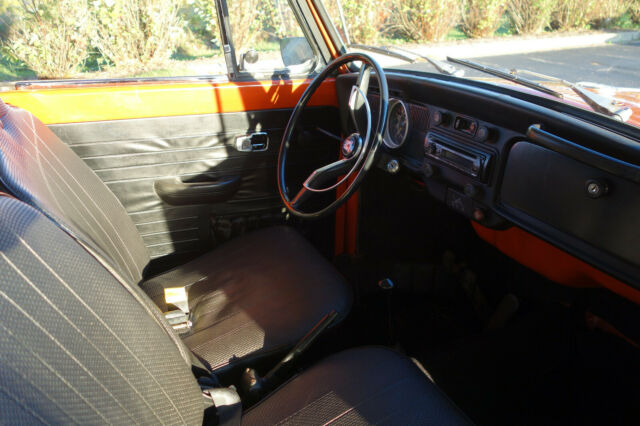 Volkswagen Beetle - Classic 1971 image number 43