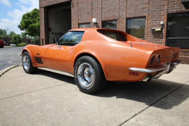 Chevrolet Corvette 1971 image number 26