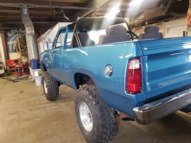 Dodge Ramcharger 1976 image number 41