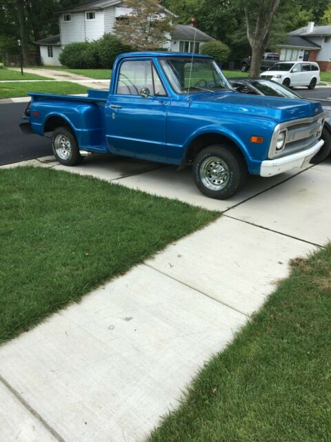 Chevrolet C-10 1969 image number 0