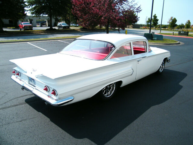 Chevrolet Bel Air/150/210 1960 image number 11