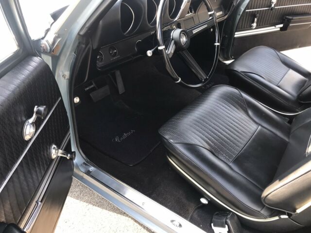 Oldsmobile Cutlass S 1968 image number 10