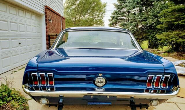 Ford Mustang 1967 image number 11