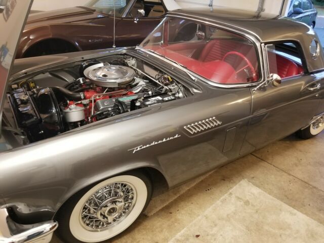 Ford Thunderbird 1957 image number 7