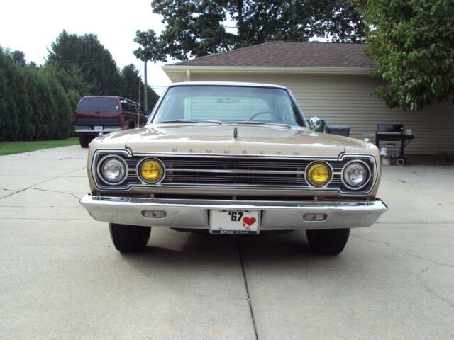 Plymouth Belvedere II 1967 image number 1