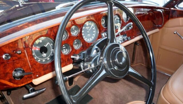 Bentley S2 Continental by James Young 1961 image number 16