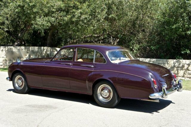 Bentley S2 Continental by James Young 1961 image number 26