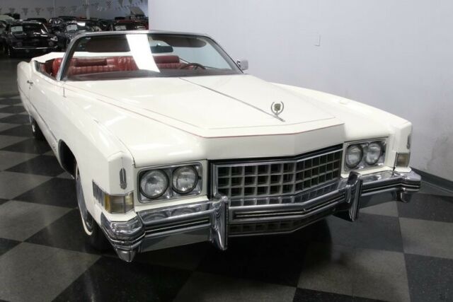 Cadillac Fleetwood 1973 image number 18