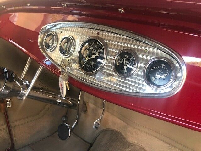 Ford Roadster 1932 image number 16