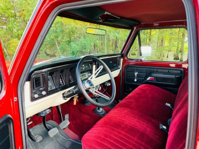 Ford F-250 1976 image number 22