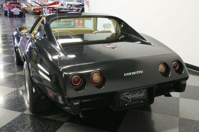 Chevrolet Corvette 1976 image number 34