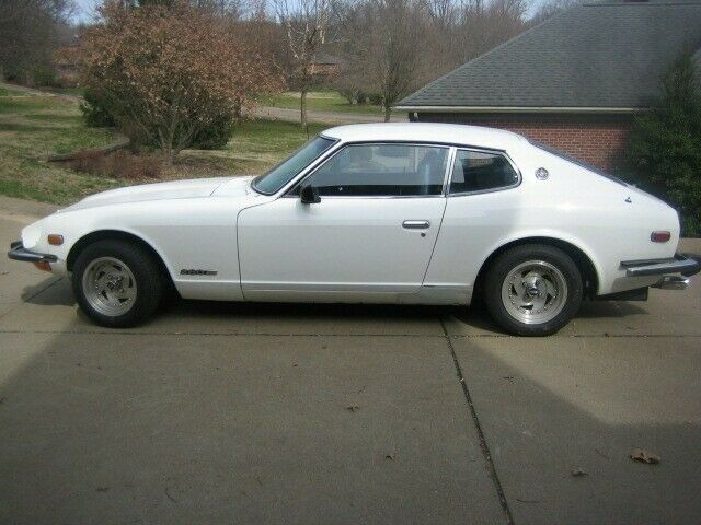 Datsun Z-Series 1974 image number 14