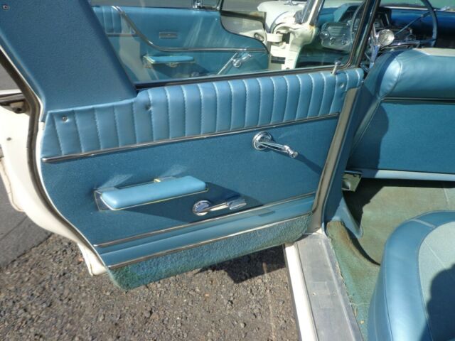 Mercury Park Lane 1960 image number 33